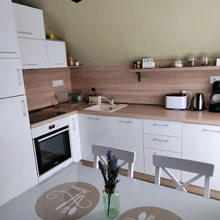 Airluxapartament شقة بورغاس